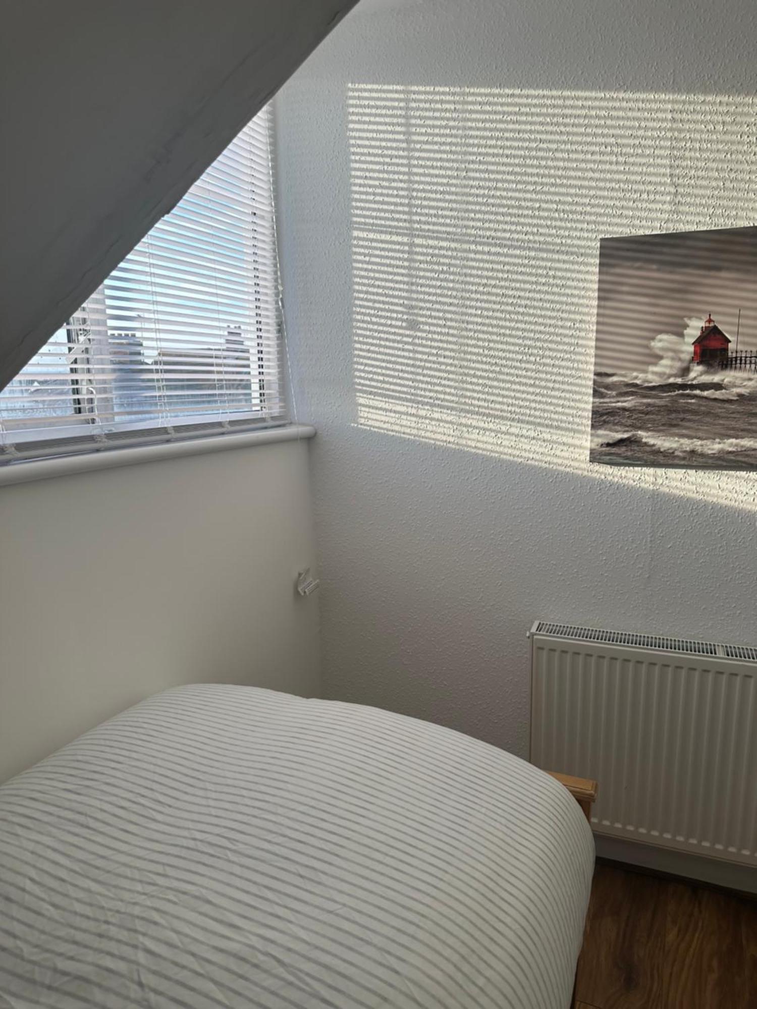 Pure Edge Beach Guest House With Sea View Herne Bay Exterior photo